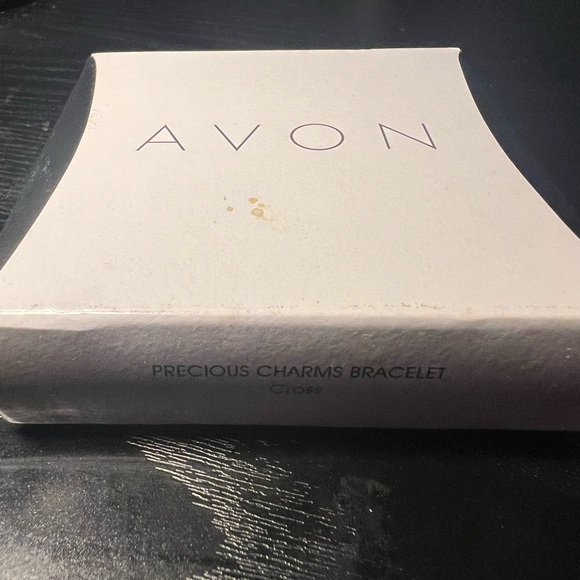 Precious Charms Bracelet - Picture 5 of 5